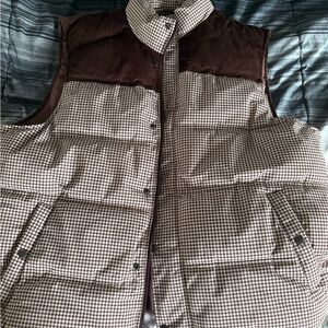 Goodfellow & Co Houndstooth Puffer Vest in Brown and Cream